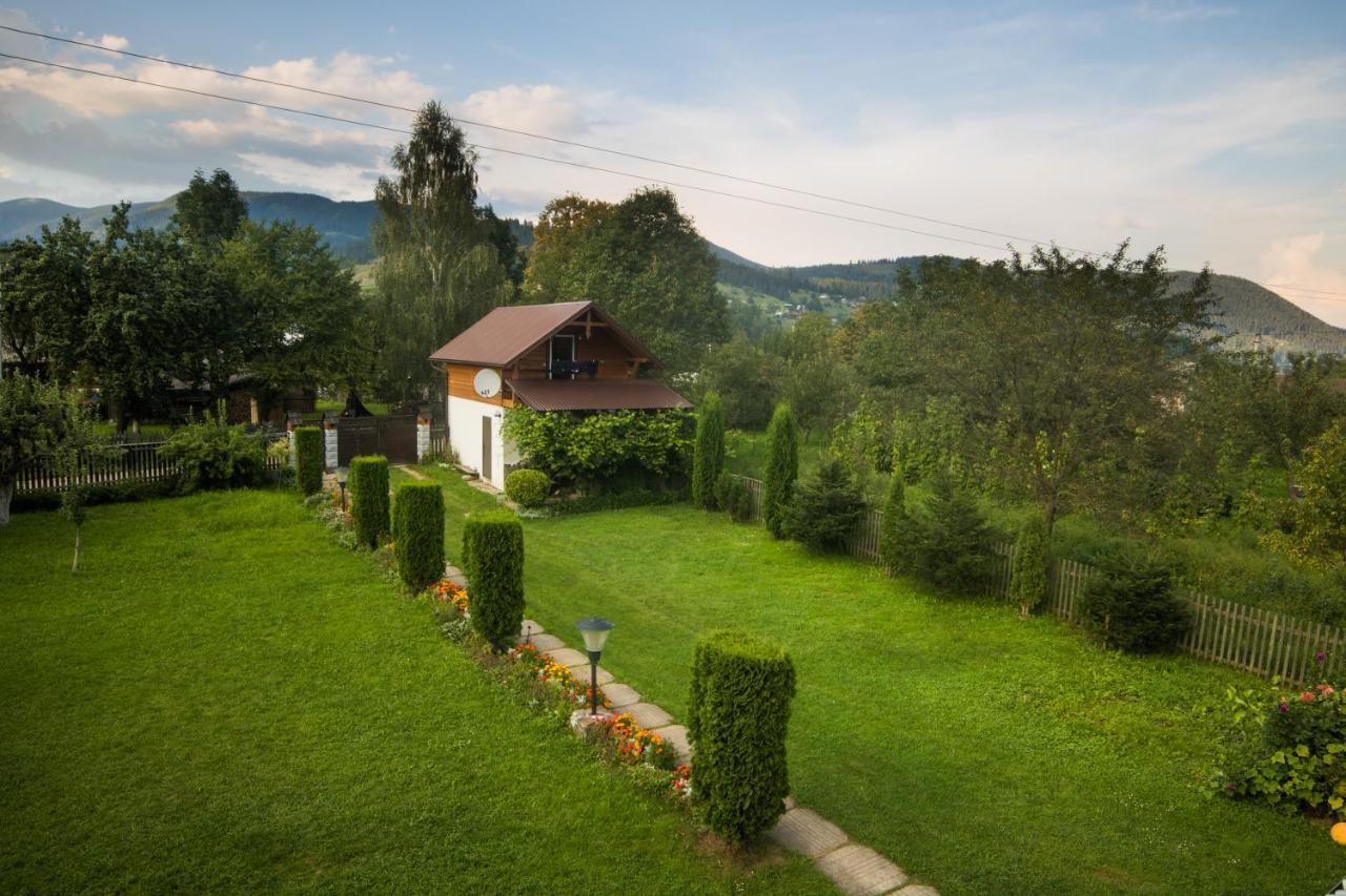 Krokus House Verkhovyna Exterior photo